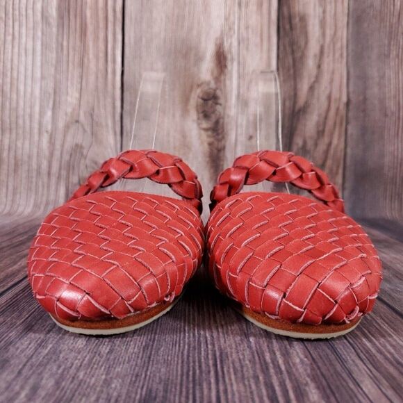 Elf Sea Escape Slide Sandals Womens Size 9 Made By Hand Red Leather - Picture 4 of 12